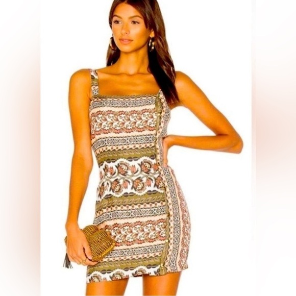 MinkPink Temple Button Up Mini Dress Size XS NWT - Picture 1 of 6